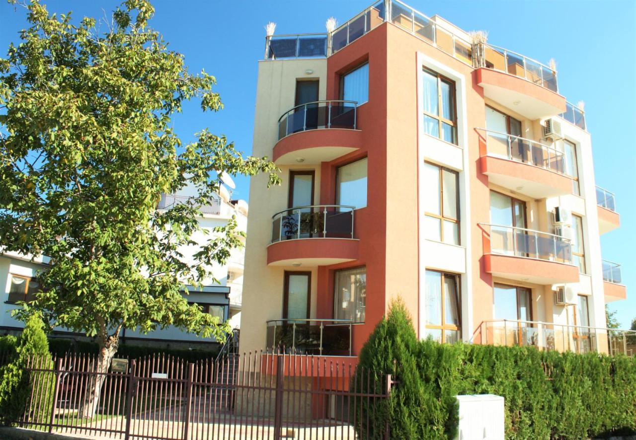 Fantasy Apartments Saint Constantine And Helena Resort Άγιος Κωνσταντίνος και Ελένη Εξωτερικό φωτογραφία