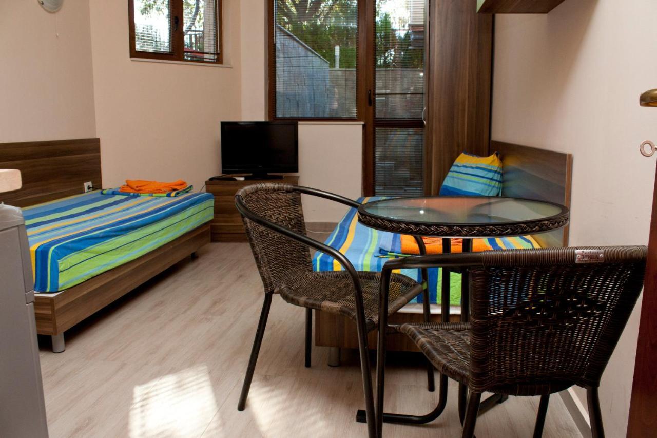 Fantasy Apartments Saint Constantine And Helena Resort Άγιος Κωνσταντίνος και Ελένη Εξωτερικό φωτογραφία
