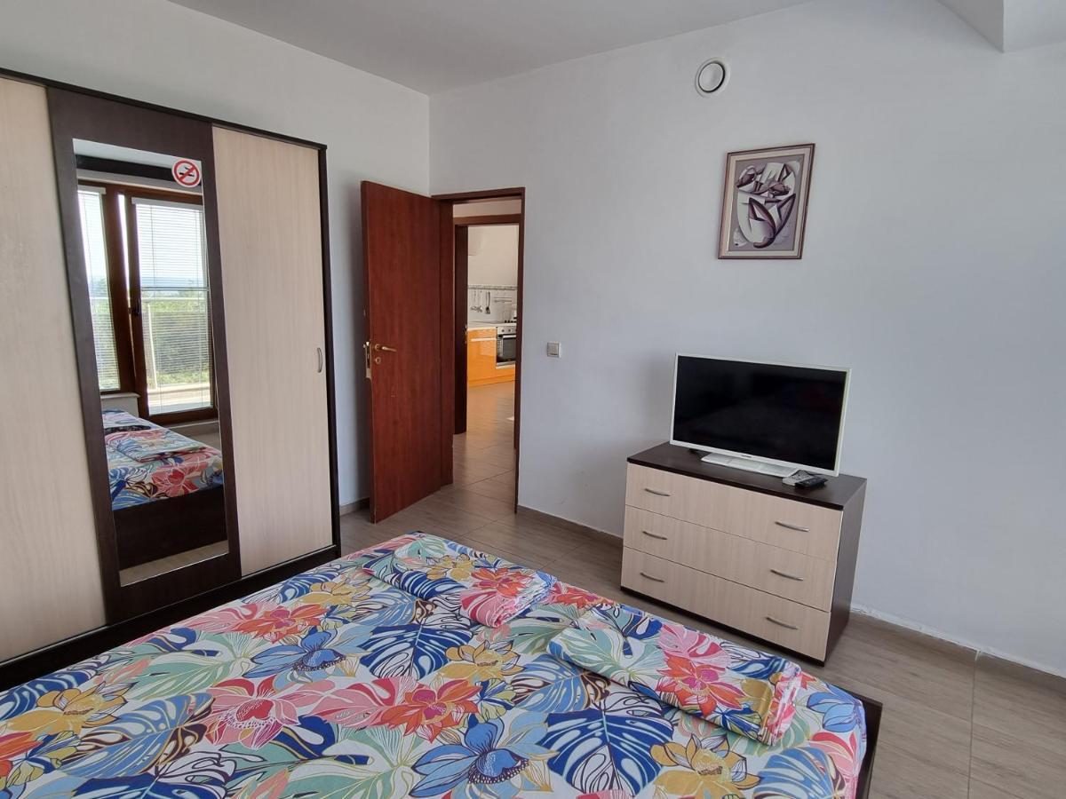 Fantasy Apartments Saint Constantine And Helena Resort Άγιος Κωνσταντίνος και Ελένη Εξωτερικό φωτογραφία